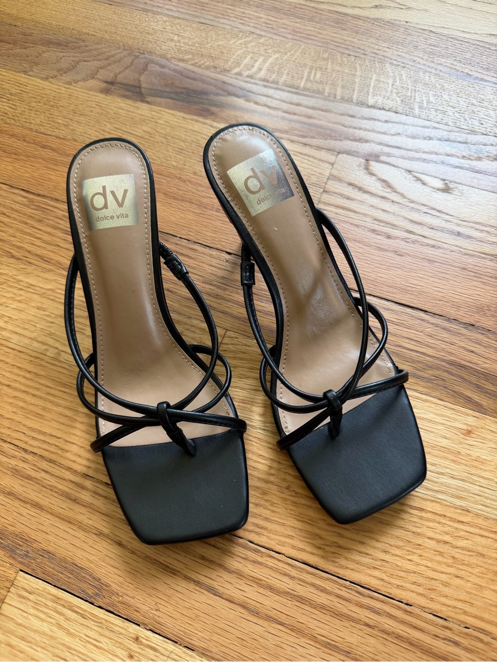 Dolce Vita Black Strappy Square-Toe Kitten Heel Size 6.5